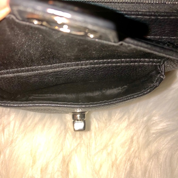 Black leather coach crossbody - Picture 5 of 6